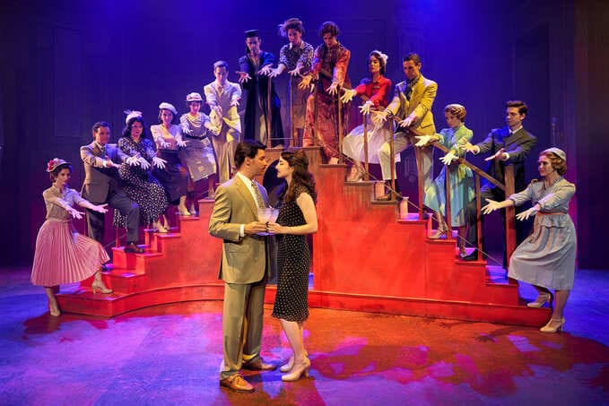 El tiempo entre costuras, el musical en Córdoba